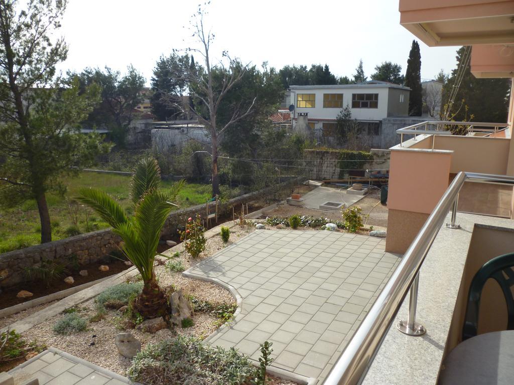 Apartman Branka Starigrad Paklenica Extérieur photo